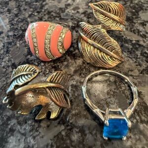 4 Costume Jewelry Rings Cocktail, leaf, and Blue Stone bundle